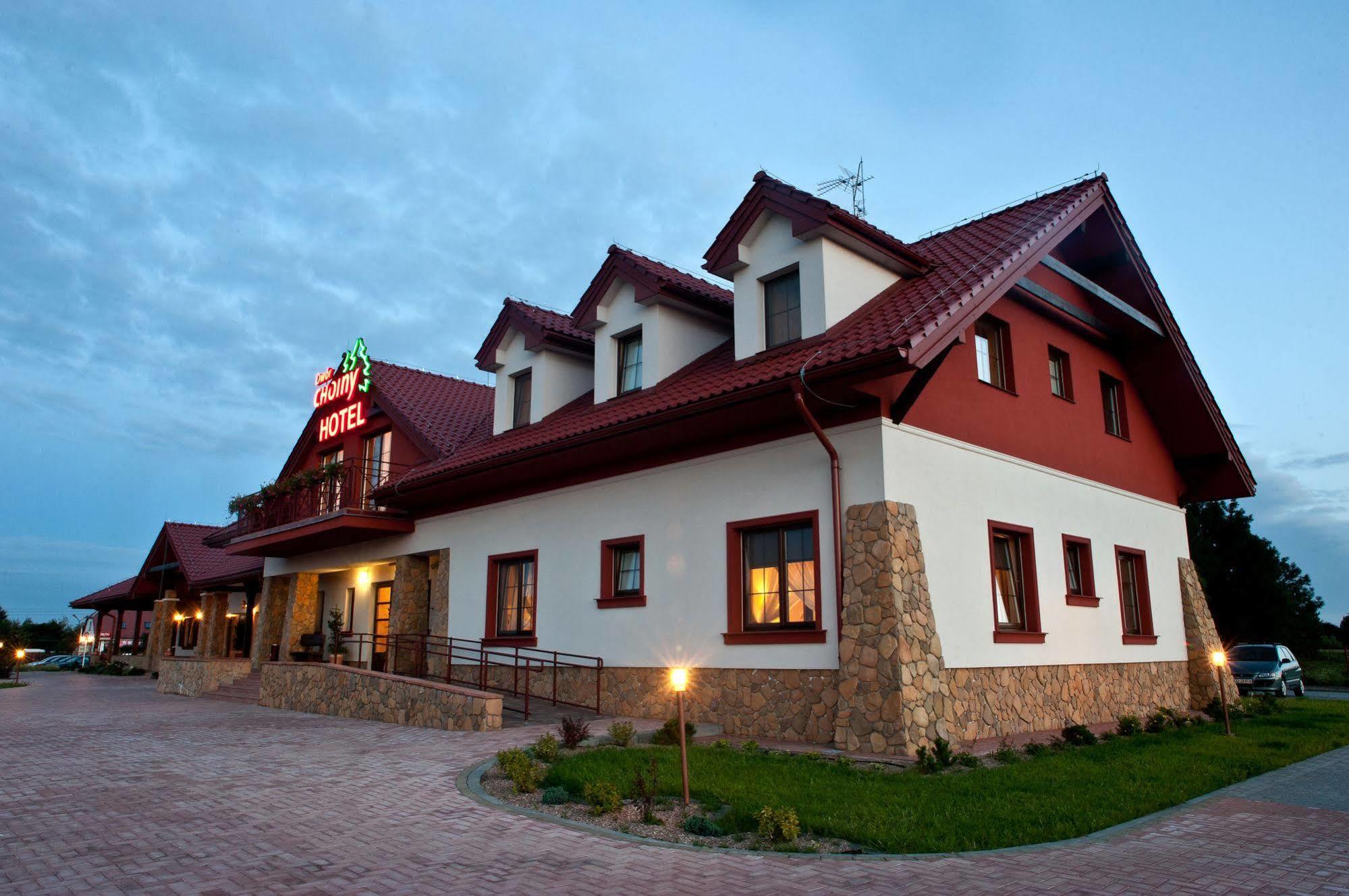 Hotel Dwor Choiny Казимерувка Экстерьер фото